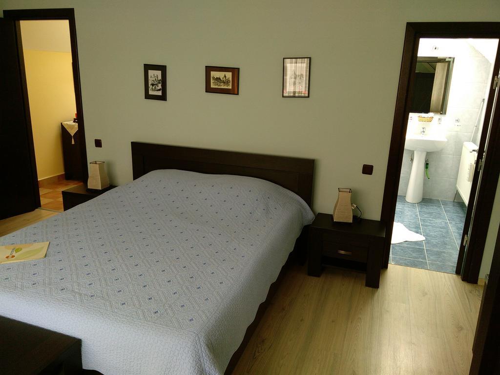 בראשוב Rami House Central Double Rooms חדר תמונה