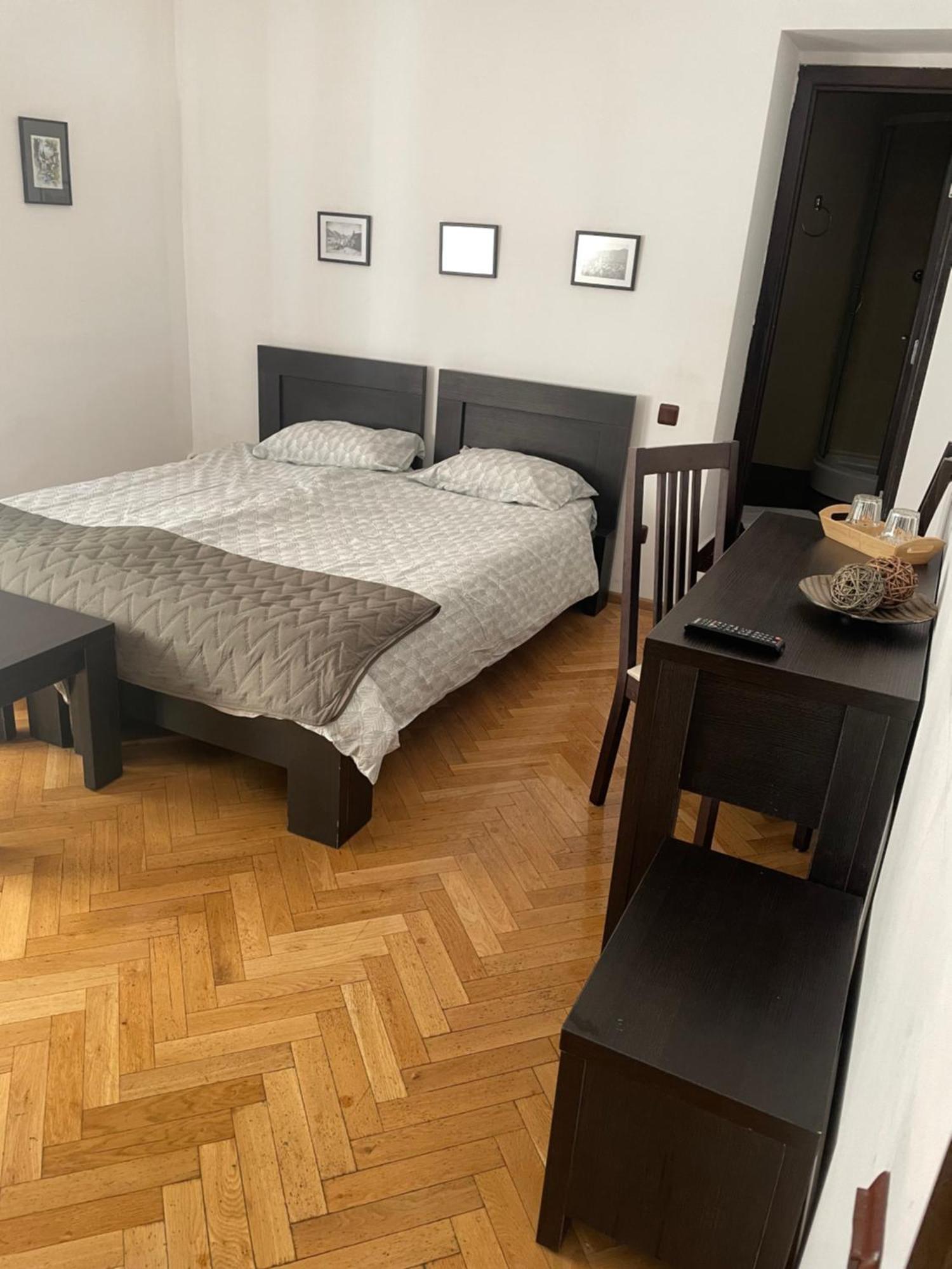 בראשוב Rami House Central Double Rooms מראה חיצוני תמונה