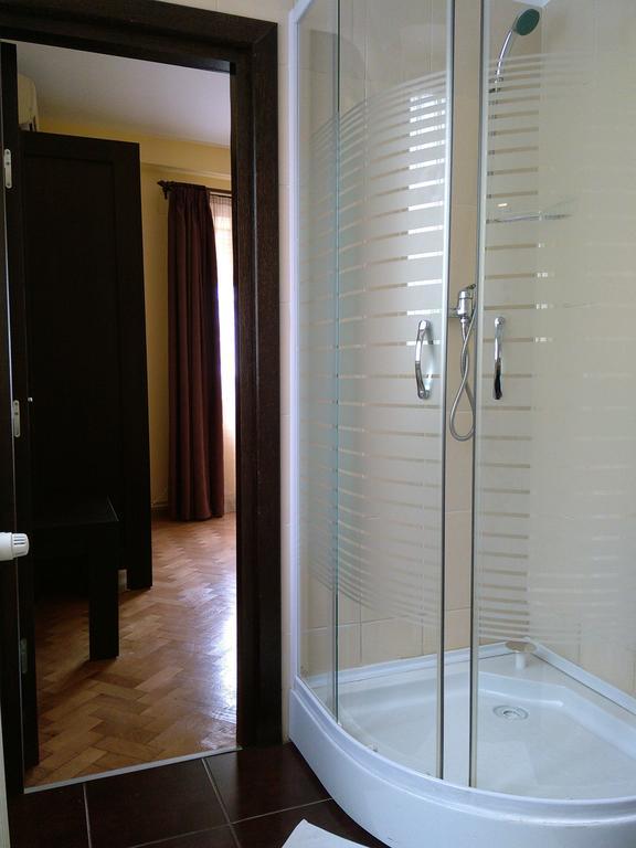 בראשוב Rami House Central Double Rooms חדר תמונה