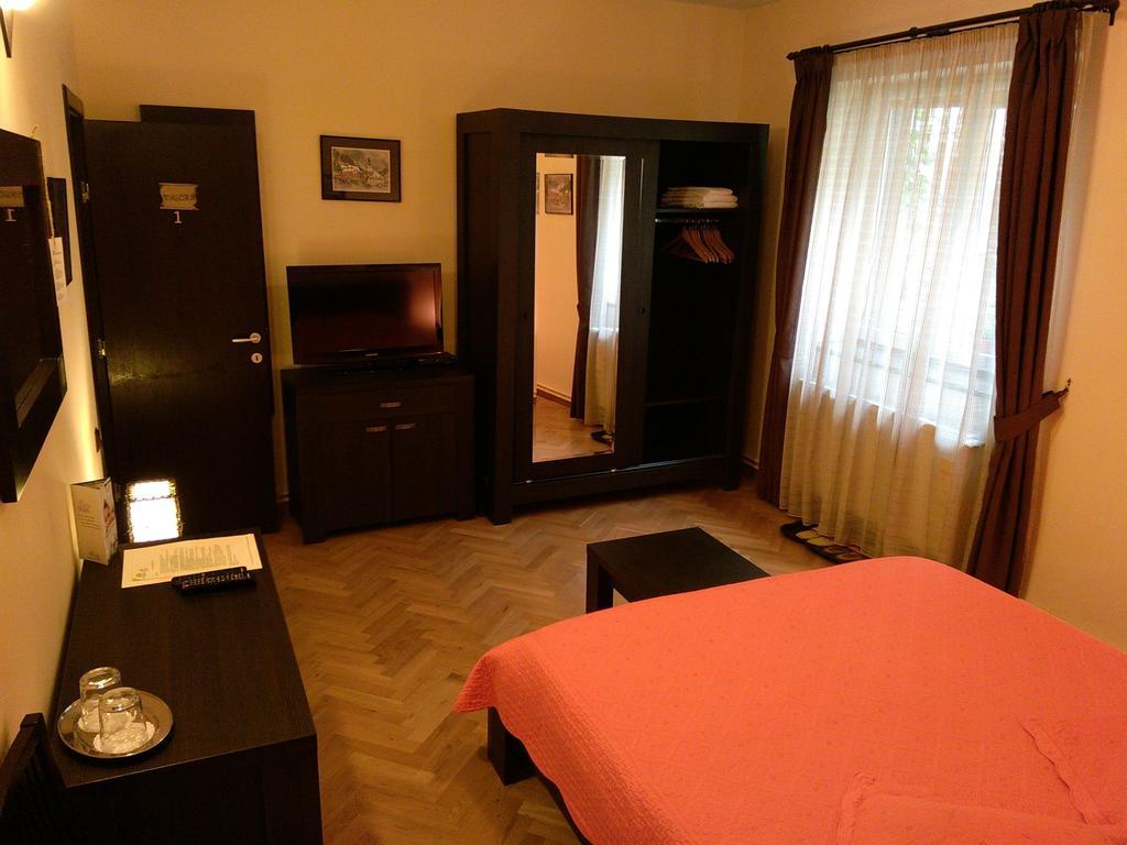 בראשוב Rami House Central Double Rooms חדר תמונה